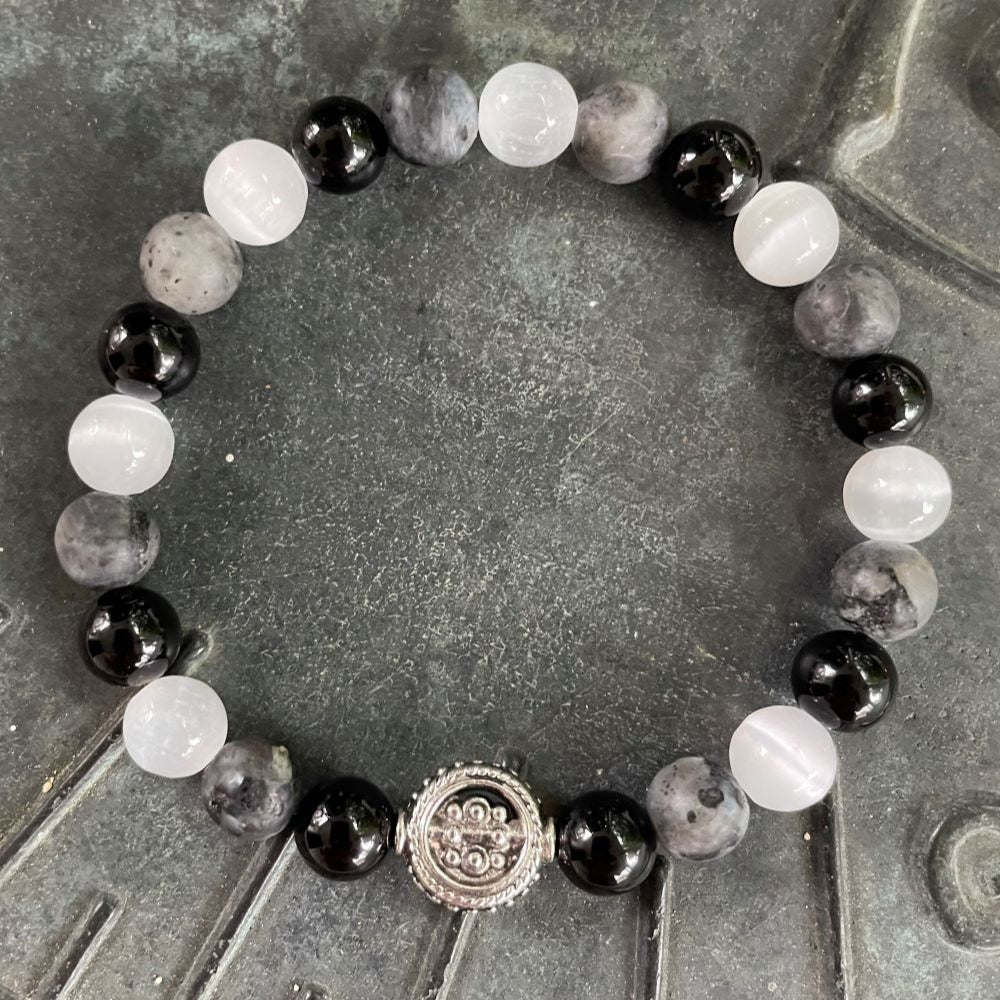 Selenite, Onyx and Labradorite Bracelet
