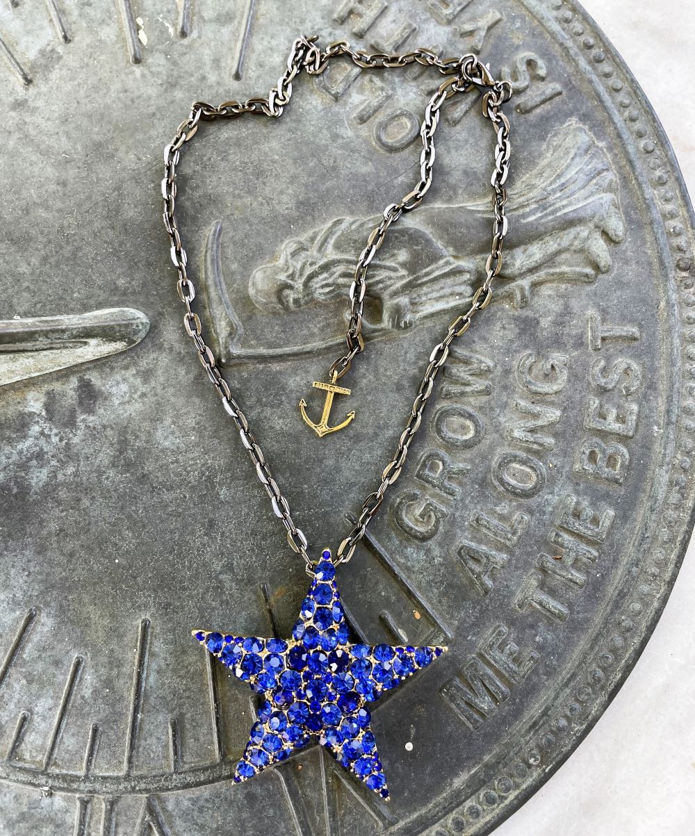 Sail Away Star Choker Set