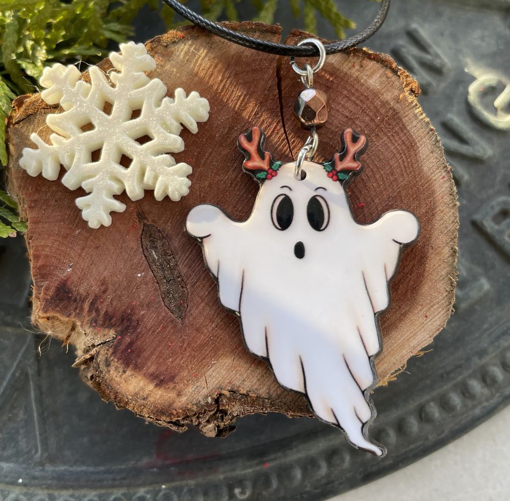 Spirit of the Holidays Necklace - Limited Stock