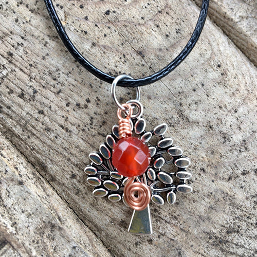 Outlander Drums of Autumn Necklace