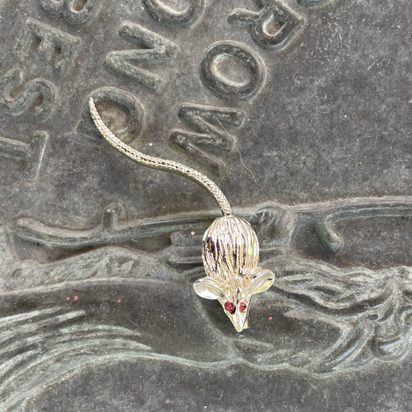 Vintage Mouse Brooch/Pin