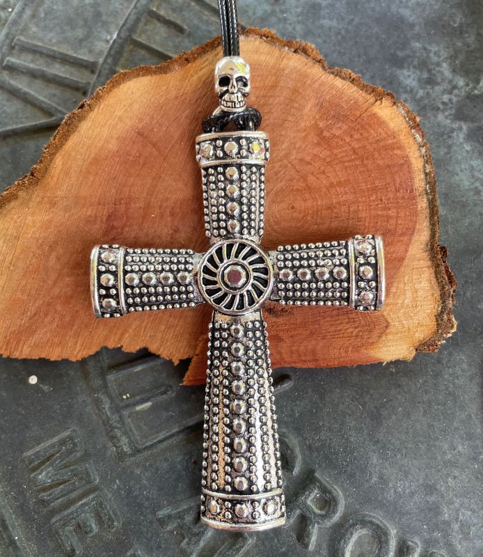 Skull Cross