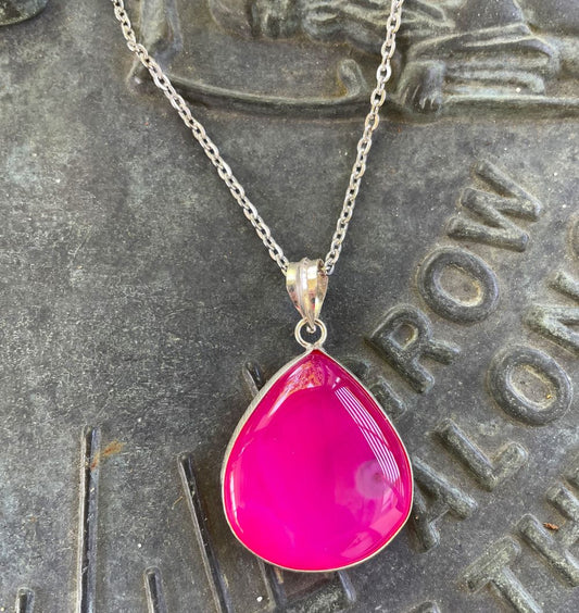 Pretty in Pink Agate Necklace