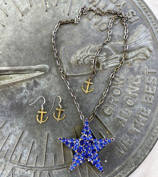 Sail Away Star Choker Set