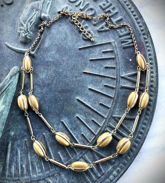 Vintage Gold Tone Necklace