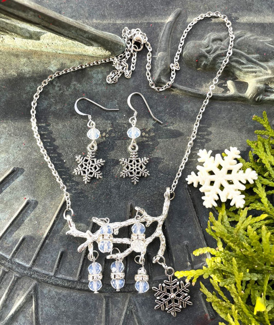 Winter Wonderland Necklace & Earring Set